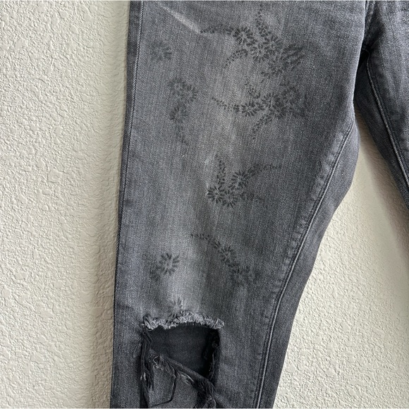 LUCKY BRAND DISTRESSED HIGH RISE SKINNY JEANS - Picture 5 of 5